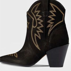 New Dolce Vita® Ginni boots add a western  booty comfy.Heel Height: 3” / sz 7